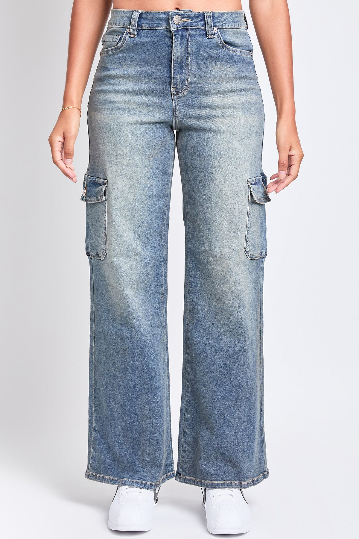 Women's High Rise Wide Leg Skater Cargo Jeans
