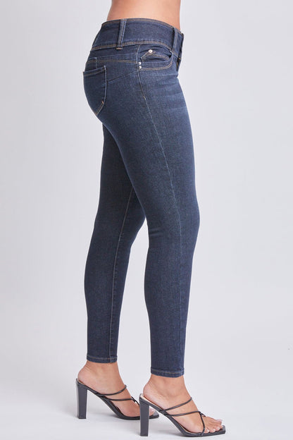 Women’s Sustainable WannaBettaButt Skinny Jeans