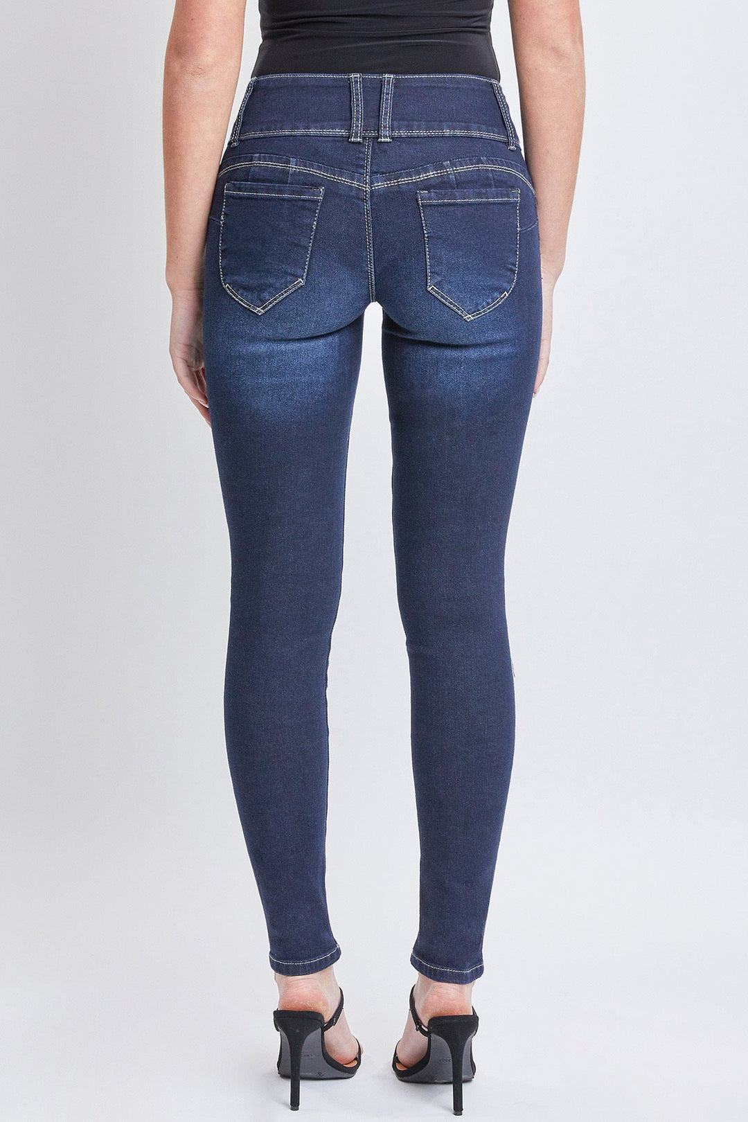 Women's Sustainable WannaBettaButt Skinny Jeans