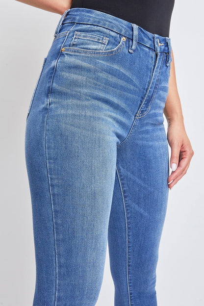 Women’s Curvy Fit  Skinny Jeans