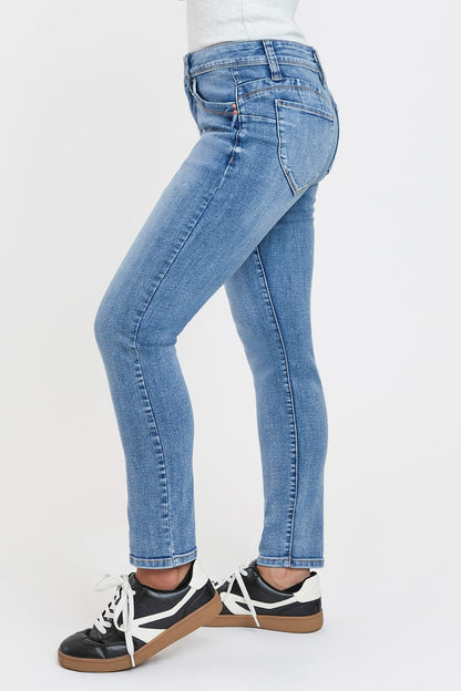 Women's Petite Curve Confidence WannaBettaButt Mid Rise Skinny