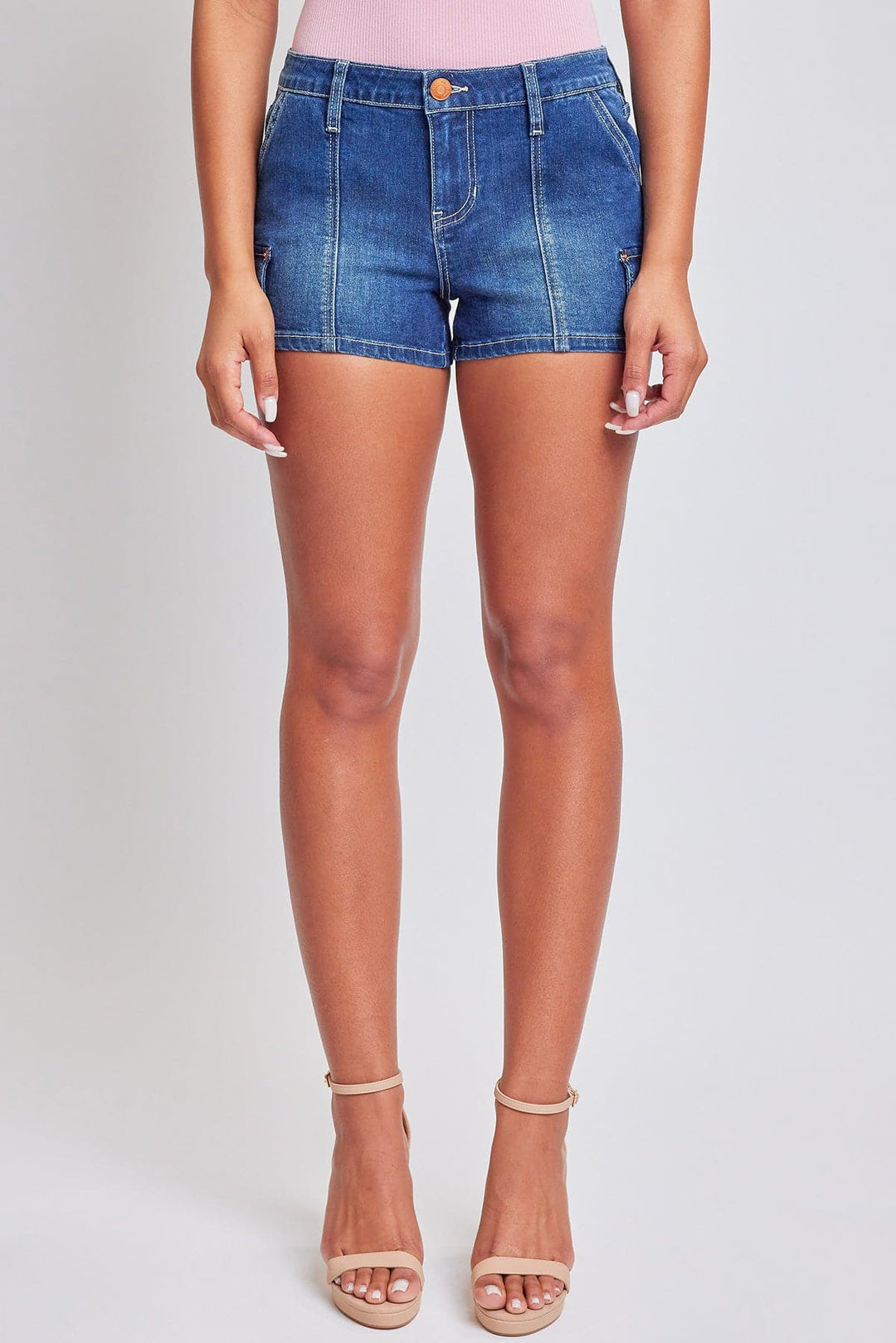 Women's Mid Rise Cargo Shorts