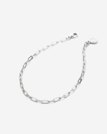 Connected Delicate Paperclip Chain Bracelet