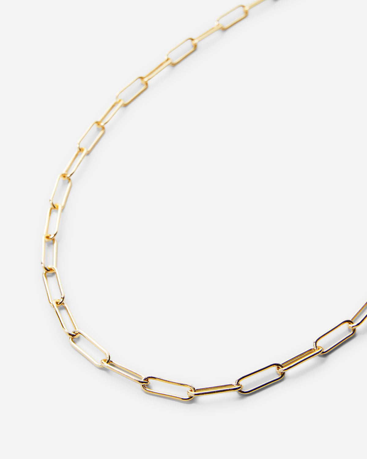 Connected Bold Paperclip Chain Necklace