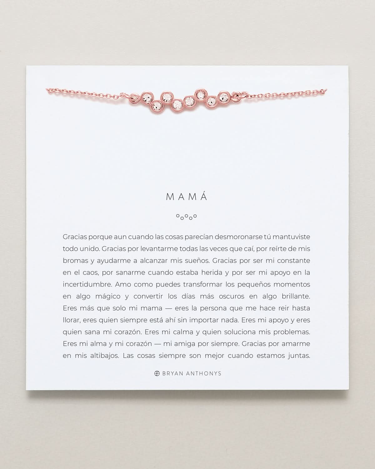 Mamá Necklace (Spanish)