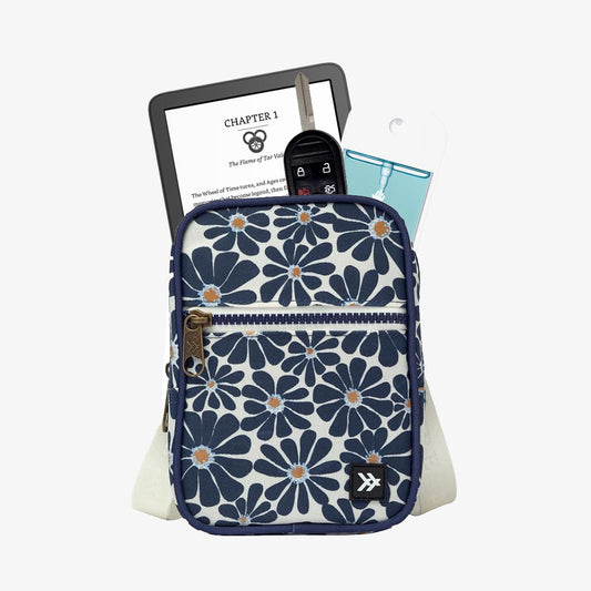 Emmeline Navy - Crossbody Bag