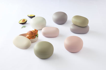 SNACK BENTO BOX PEBBLE ROUND GRAY STONE