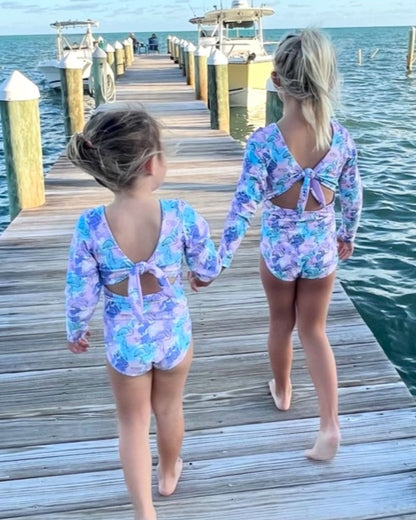 Painted Flamingo Girl Tie Back