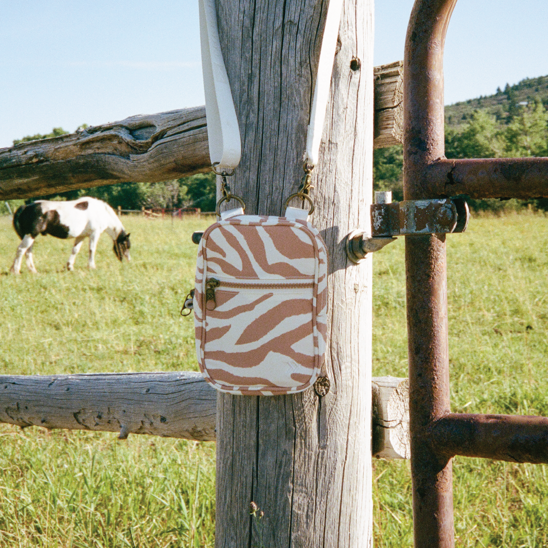 Mozi - Crossbody Bag