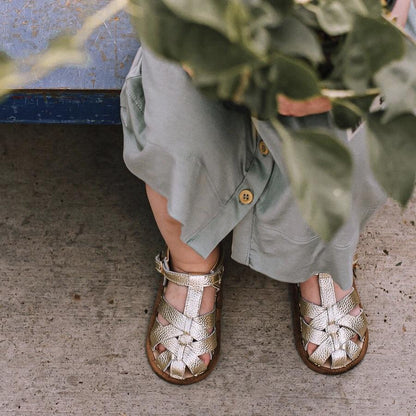 The Closed Toe Sandal