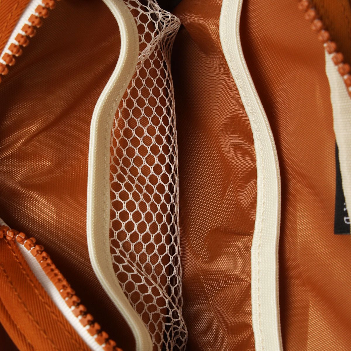 Honey - Belt Bag