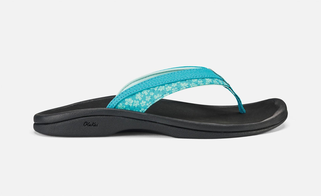 OluKai Women's 'Ohana Koa Sandal (Kai Blue)