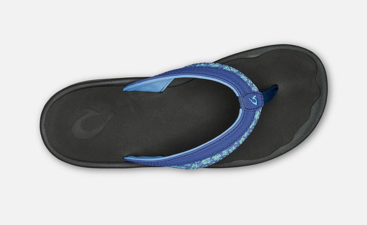 OluKai Women's 'Ohana Koa Sandal (Navy)