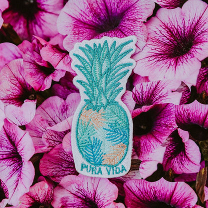 Pura Vida Palm Pineapple Patch