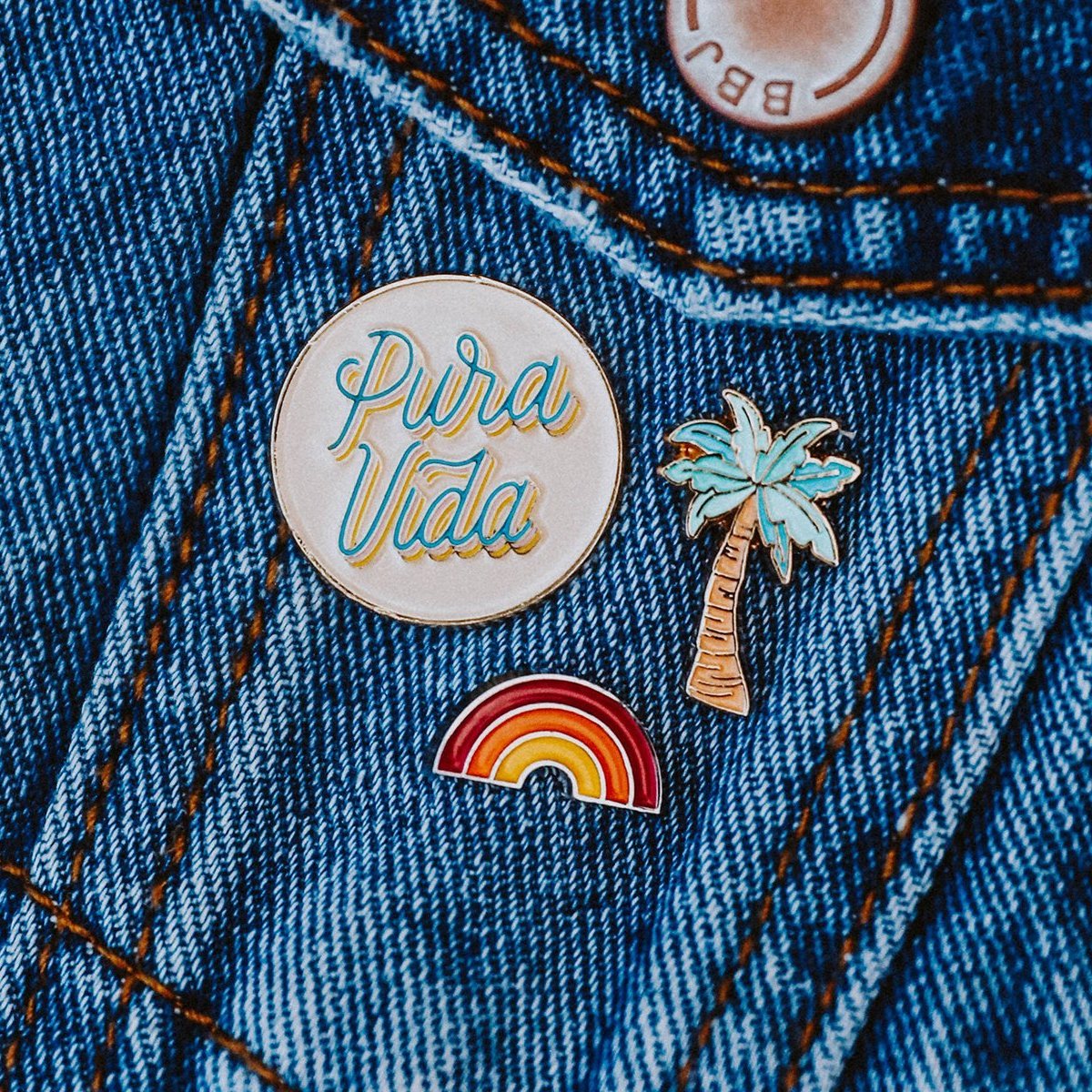 Pura Vida Pin Set