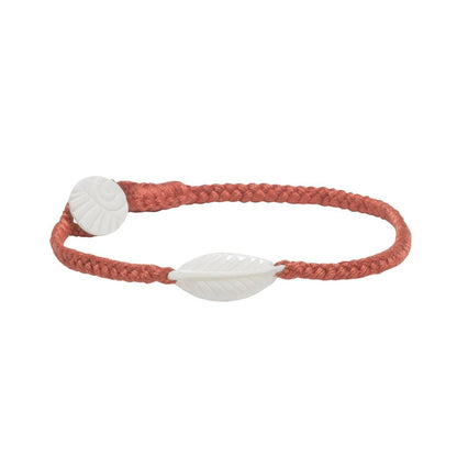 Wanderer Elm Leaf Bracelet - Cinnamon - Button