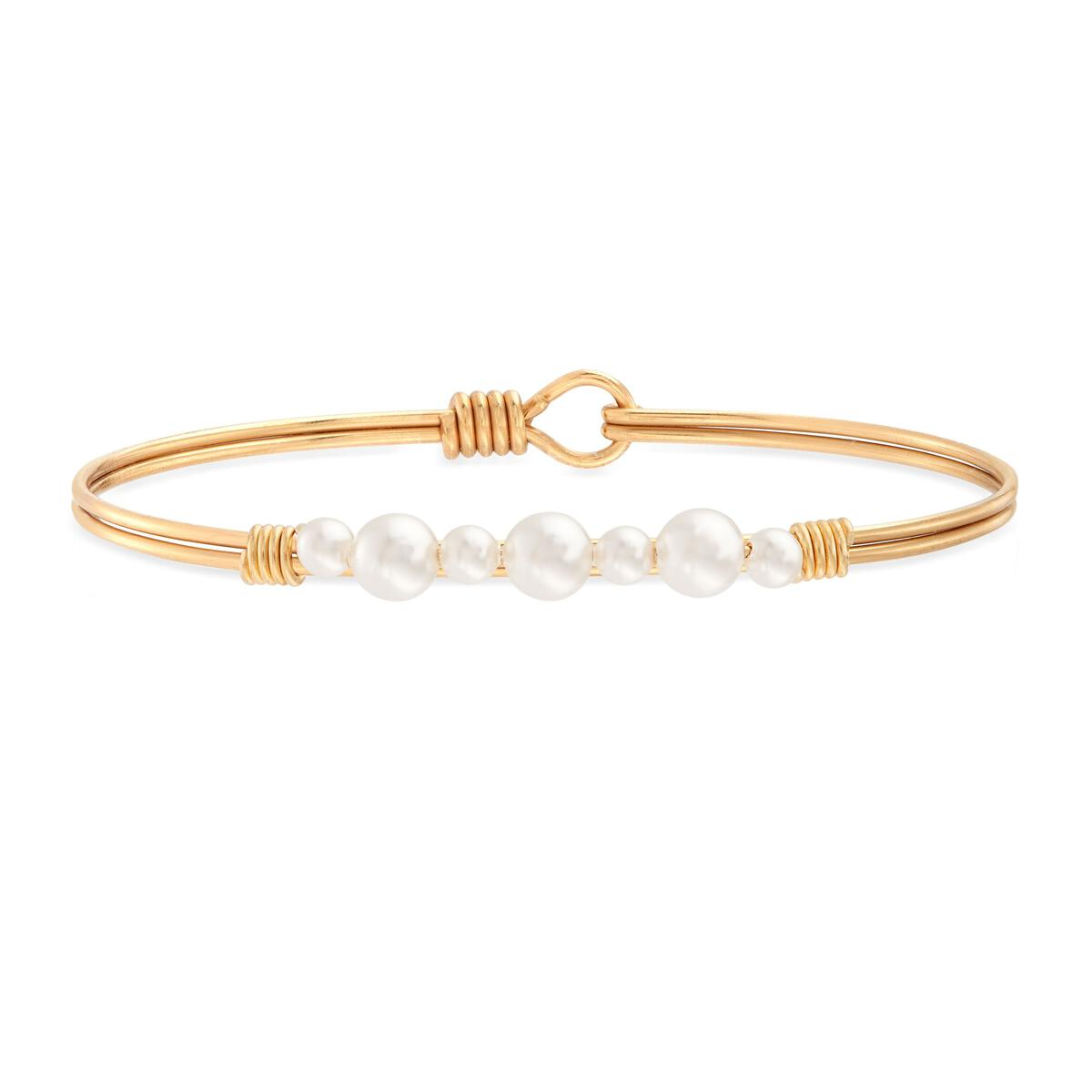 Graduated Crystal Pearl Bangle Bracelet (White)