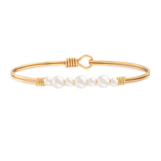Graduated Crystal Pearl Bangle Bracelet (White)